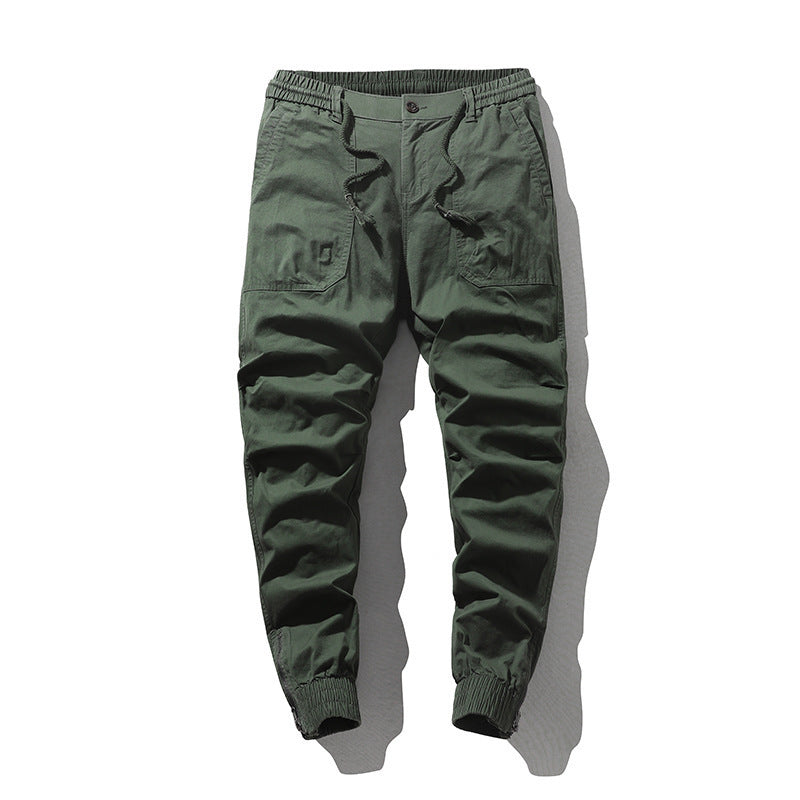 Men's cargo pants with elastic waistband and practical side pockets Chic and Style