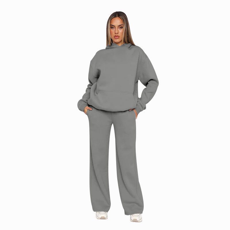 Women's hoodie and wide jogging pants Chic and Style