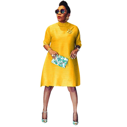 Robe de loisir pour femmes au design décontracté avec col haut et poche à motif Chic und Stil