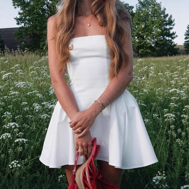 Robe mini sans manches dame avec jupe volumineuse Chic und Stil