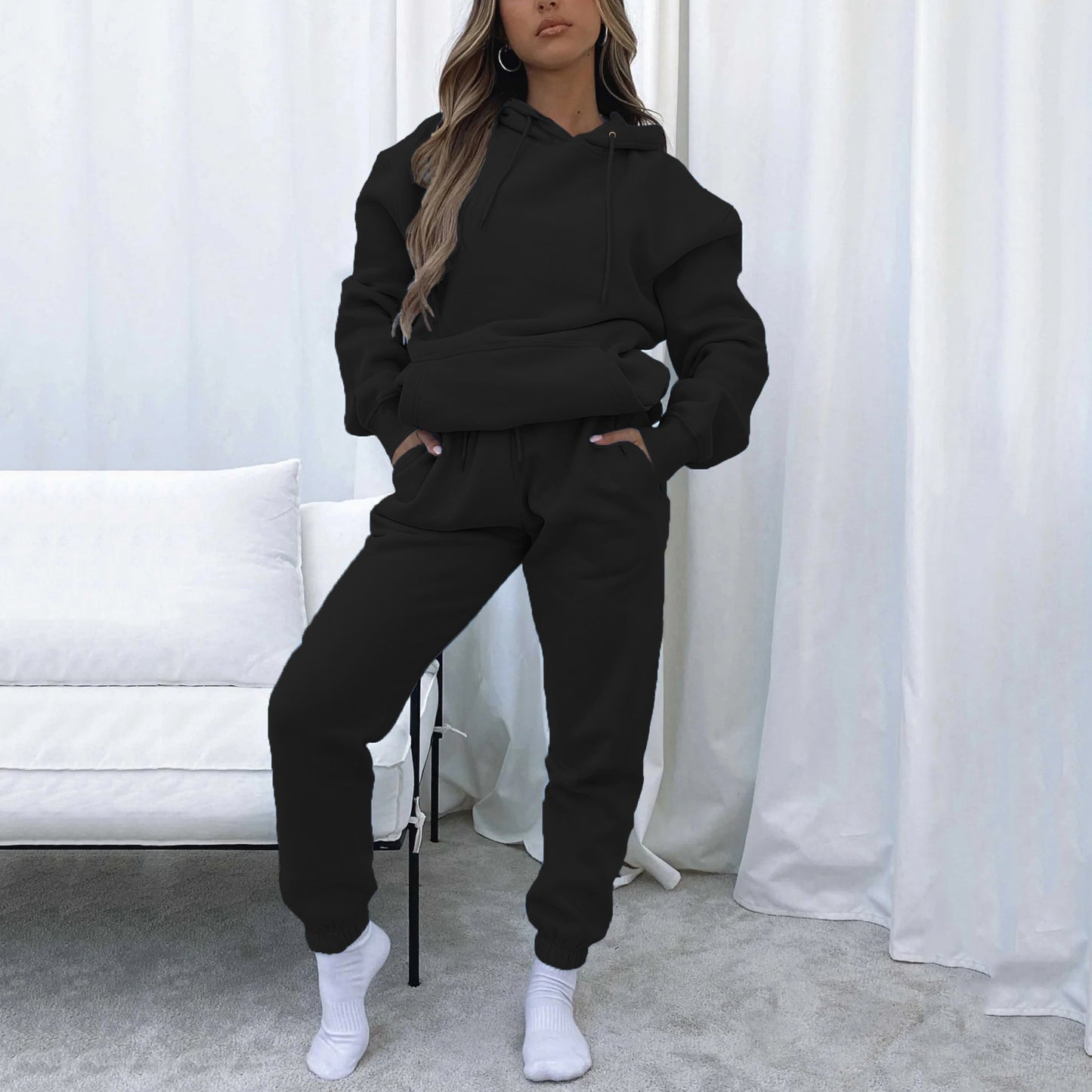 Pull en molleton à capuche décontracté pour femmes avec coupe ample et pantalon de jogging confortable Chic und Stil