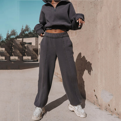 Dame sweat à capuche décontracté avec fermeture éclair et ourlet froncé Chic und Stil