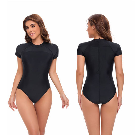 Maillot de bain court à manches courtes sportif pour femme Chic und Stil