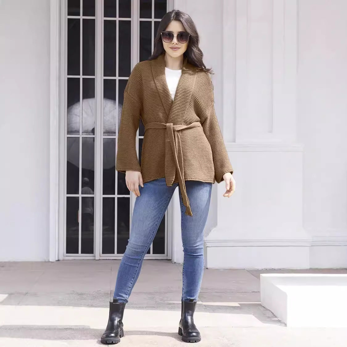 Dames élégant cardigan en tricot avec ceinture et matériau doux Chic und Stil