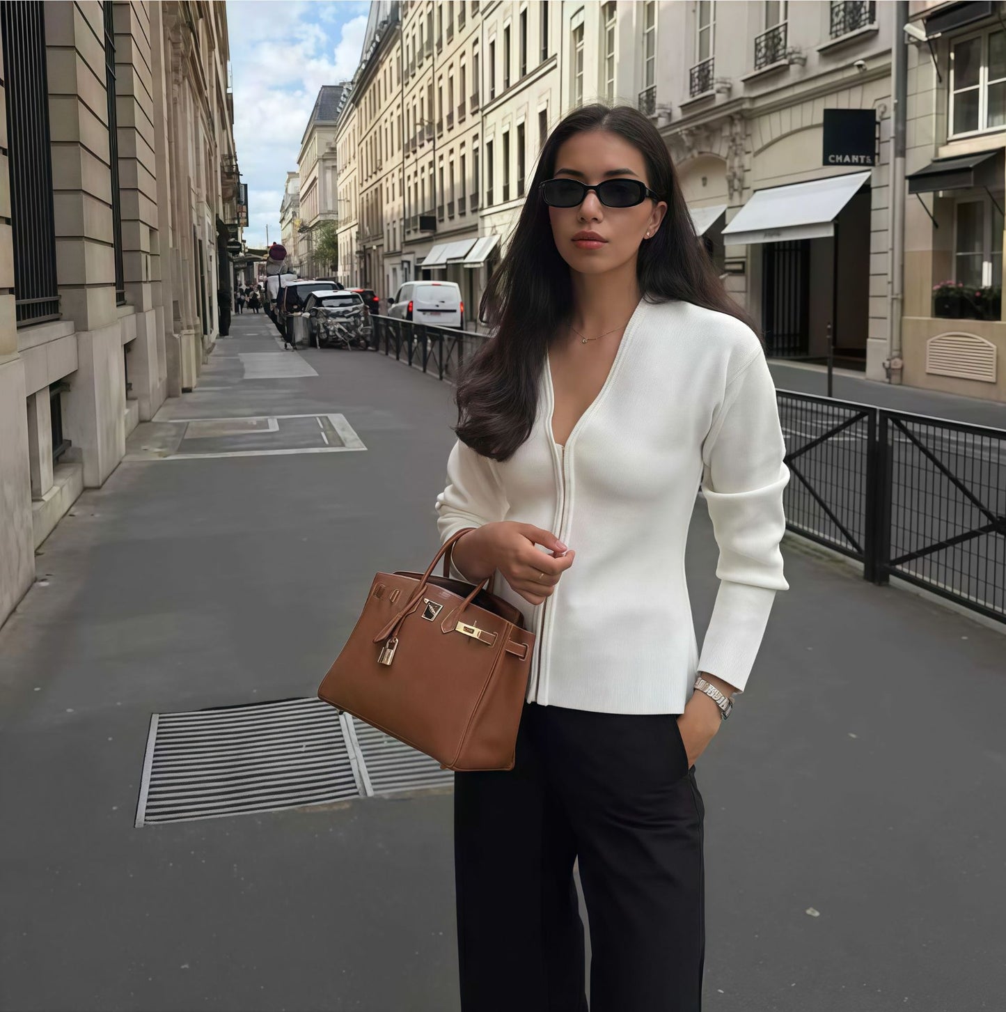 Dames élégant gilet tricot avec poche kangourou et coupe contemporaine Chic und Stil