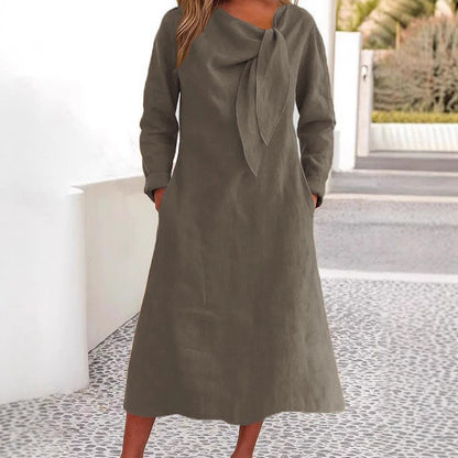 Robe en lin élégante pour femmes avec col asymétrique et col châle Chic und Stil