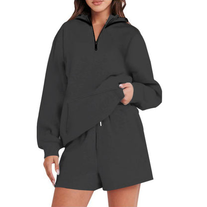 Pull à capuche décontracté pour femmes avec fermeture éclair courte et poches pratiques Chic und Stil