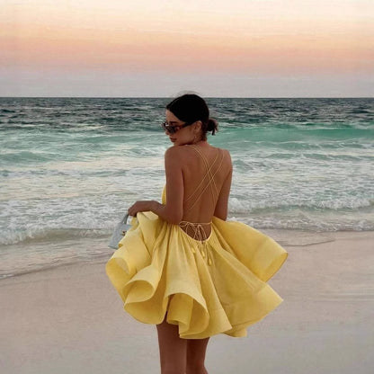 Robe en chiffon d'été pour dames avec des bretelles réglables et une jupe volumineuse Chic und Stil