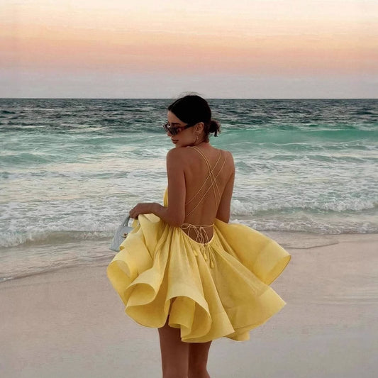 Robe en chiffon d'été pour dames avec des bretelles réglables et une jupe volumineuse Chic und Stil
