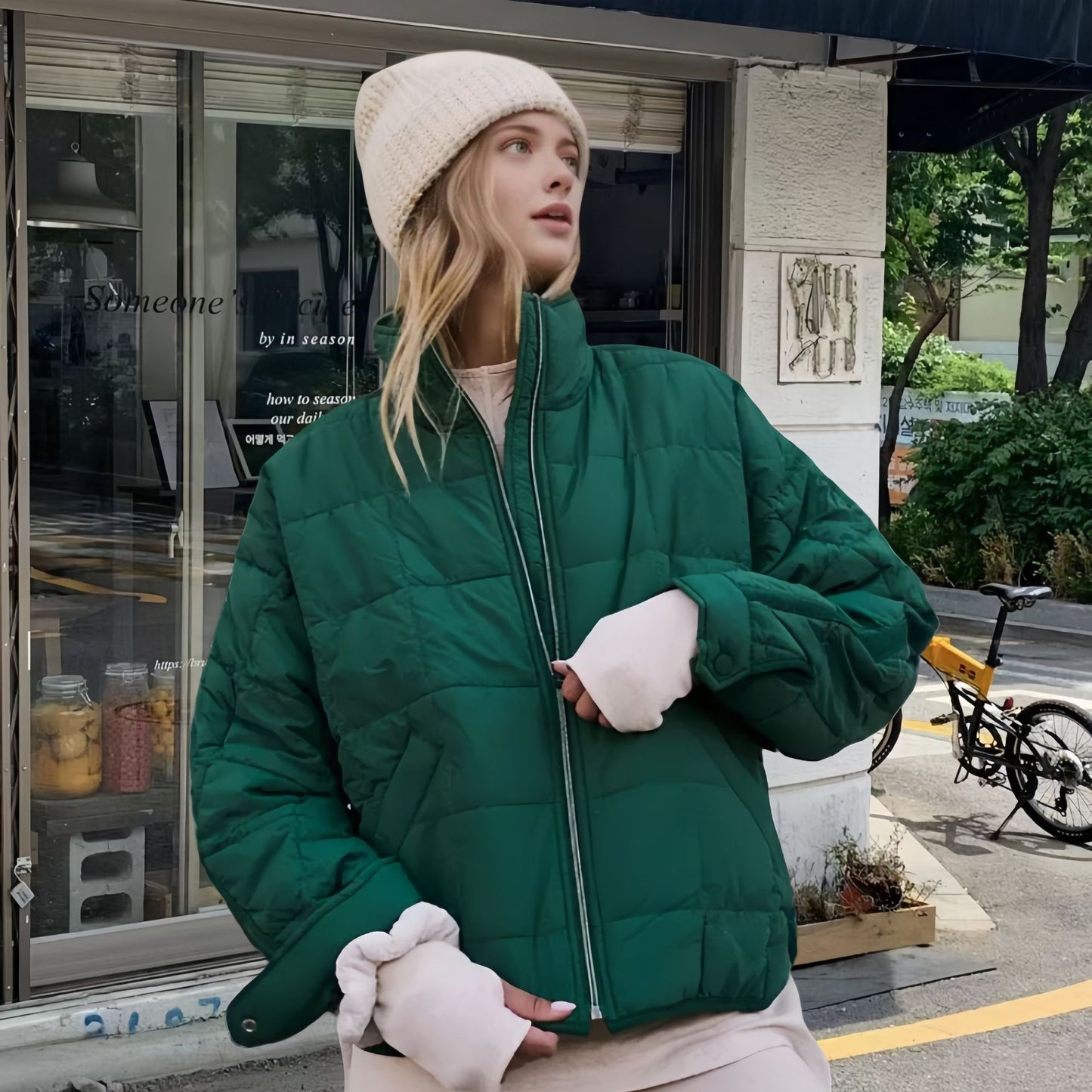 Dame doudoune avec col montant et fermeture éclair pratique Chic und Stil