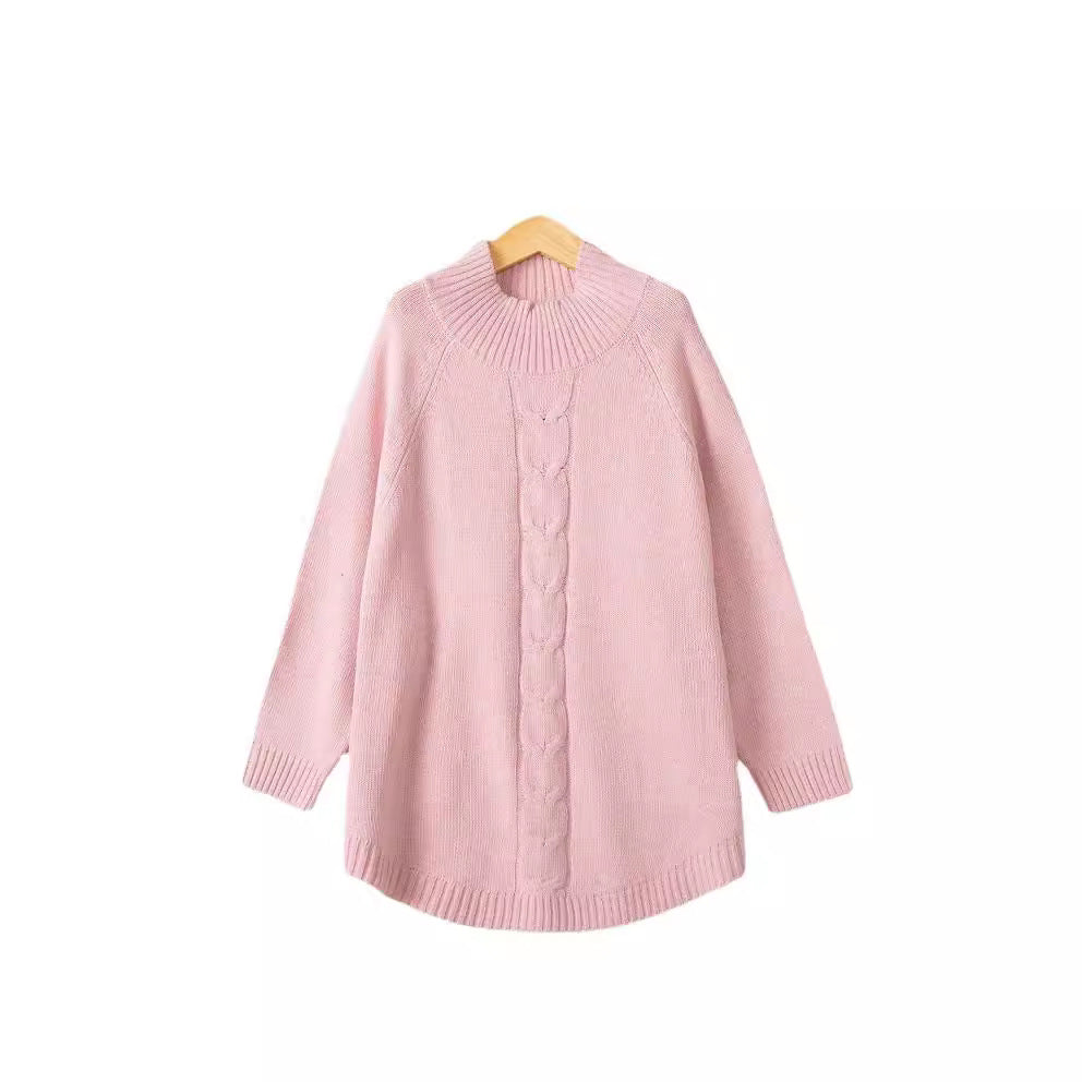 Pull en grosse maille pour femmes avec un col montant et des motifs en torsades Chic und Stil