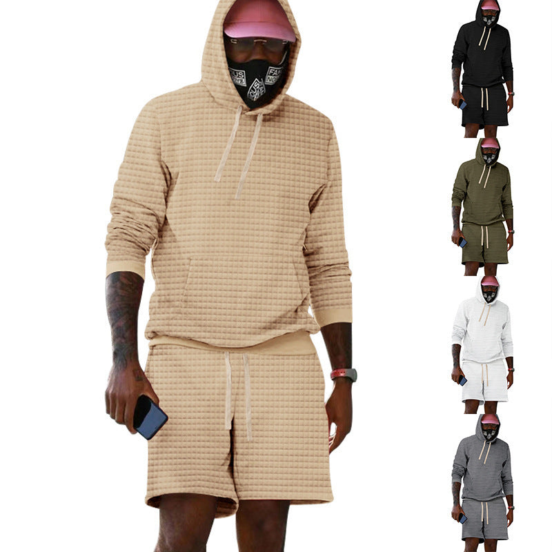 Casual men's set with structured hoodie and shorts Chic and Style