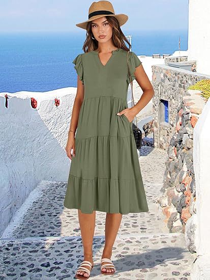 Robe de loisir pour femmes avec des détails en volants et des poches Chic und Stil