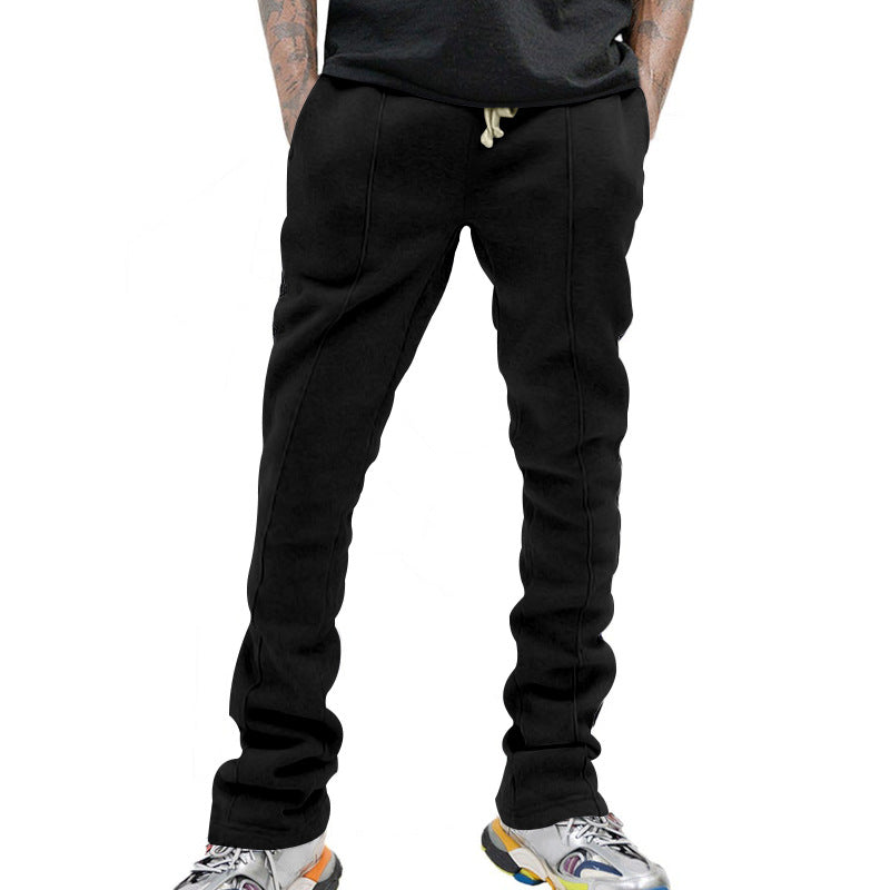 Men's sports pants with contrast stripes on the sides Chic and Style