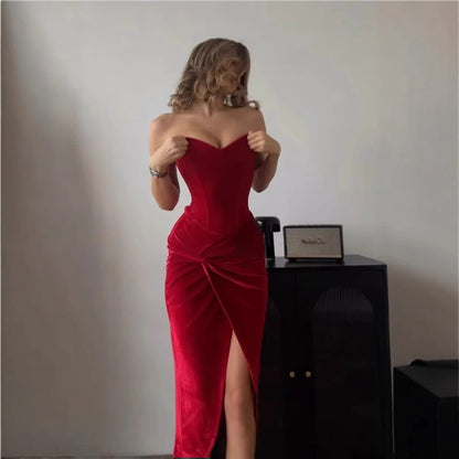 Robe de soirée pour dames avec des détails en volants doux et une silhouette sculptante Chic und Stil