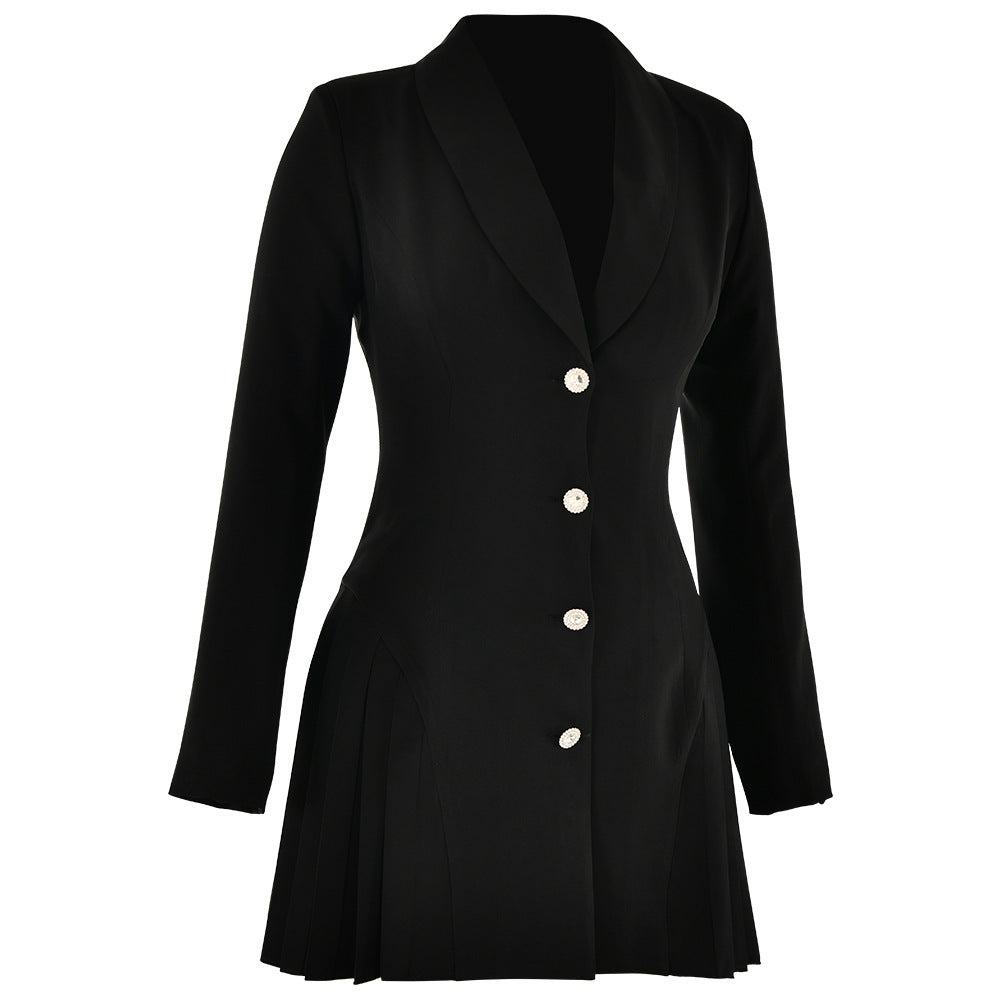 Robe courte élégante pour femmes avec plissés et décolleté plongeant Chic und Stil