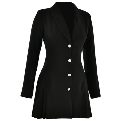 Robe courte élégante pour femmes avec plissés et décolleté plongeant Chic und Stil