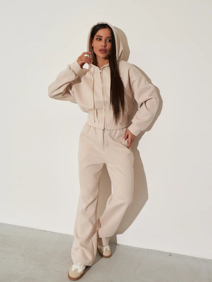 Trendy cropped hoodie set for women and wide-leg pants Chic und Stil