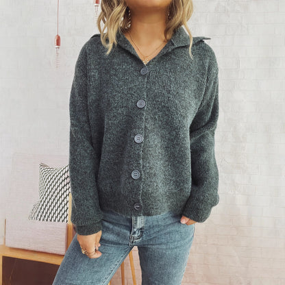 Femme pull-over oversized tricoté avec patte de boutonnage et coupe ample Chic und Stil