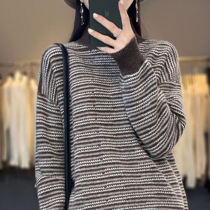 Pull en tricot pour femmes avec un motif à rayures moderne et des trous pour les pouces confortables Chic und Stil