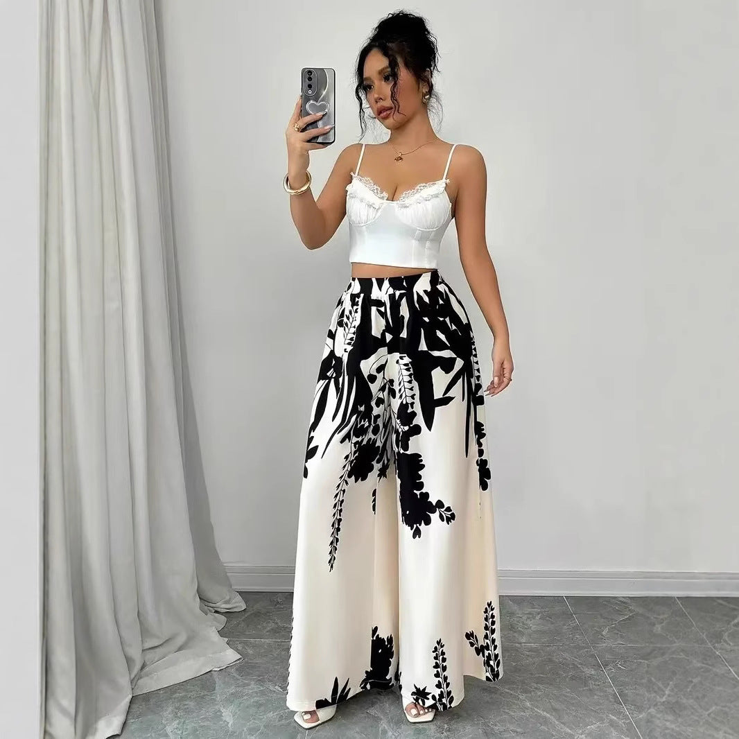Palazzo pants for women with floral pattern and elastic waist Chic und Stil