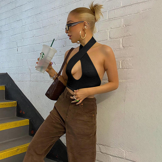 Dame Halterneck Cut-Out Crop Top Chic und Stil