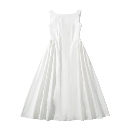 Robe maxi femme avec une coupe élégante et fluide et un col rond Chic und Stil