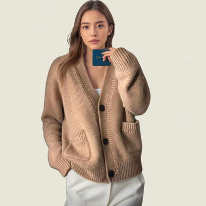 Dames cardigan avec décolleté en V profond et poches Chic und Stil