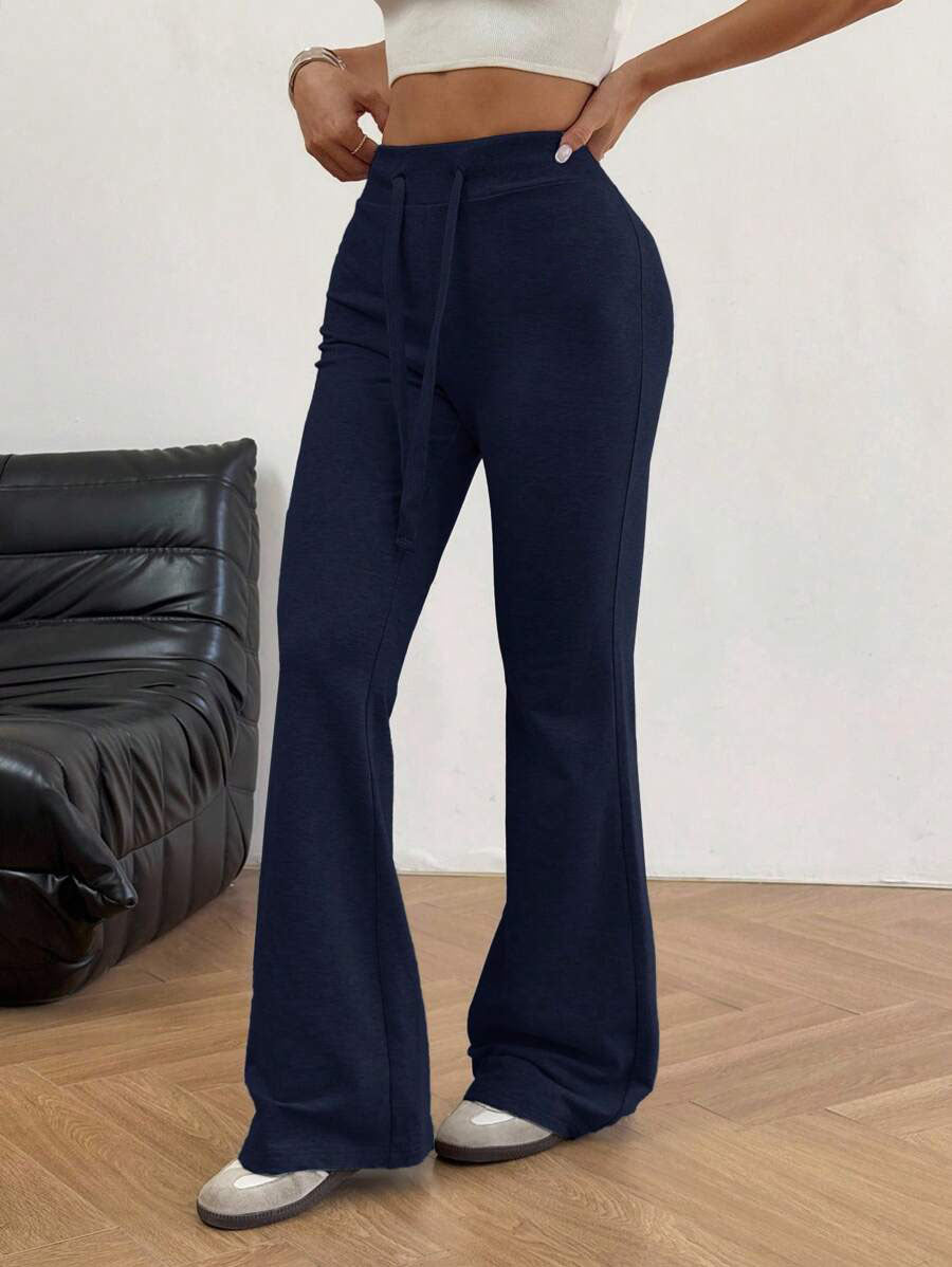 Soft flared lounge pants for women with high waist and tie belt Chic and Style