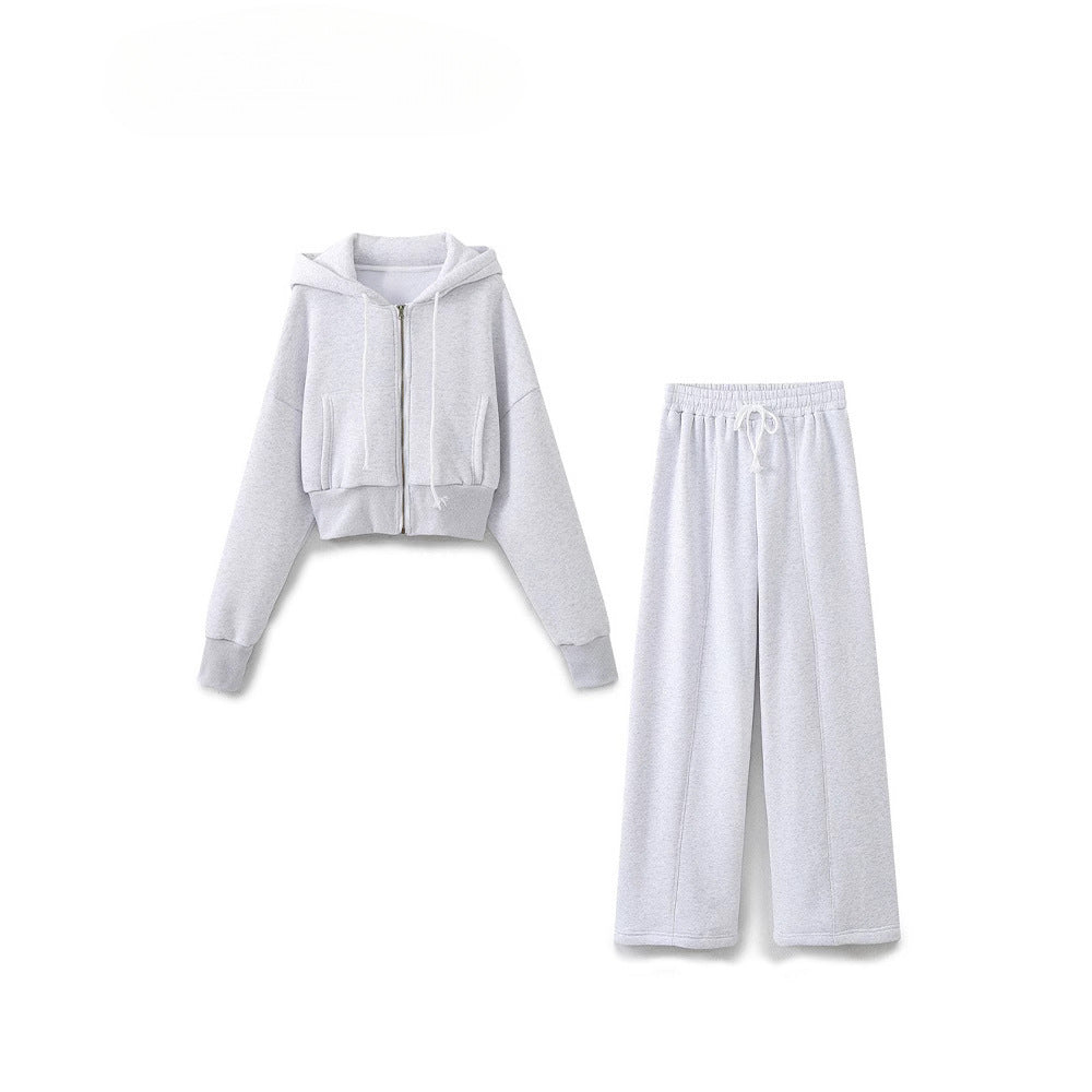 Chic and Style women's cropped hoodie set and jogger pants