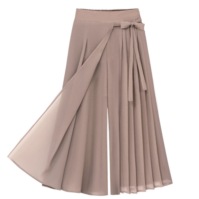 Elegant pleated skirt for women with side belt at the waist Chic und Stil