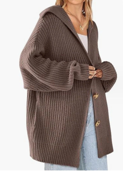 Dames gros tricot cardigan avec capuche et détails de boutons à la mode Chic und Stil