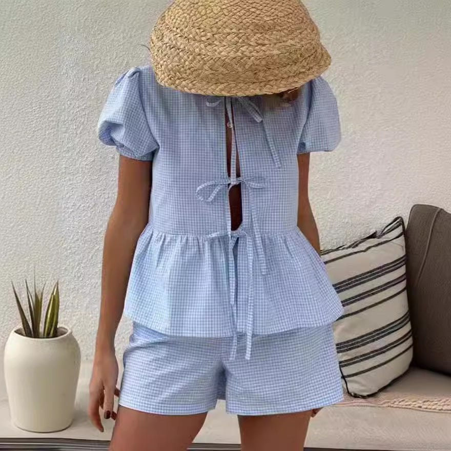 Chemisier à manches courtes pour femmes avec détails froncés et liens Chic und Stil