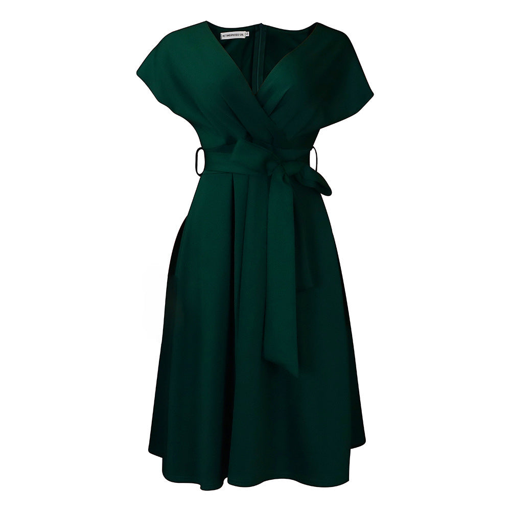 Robe portefeuille pour dames avec une ceinture élégante et une ligne raffinée Chic und Stil