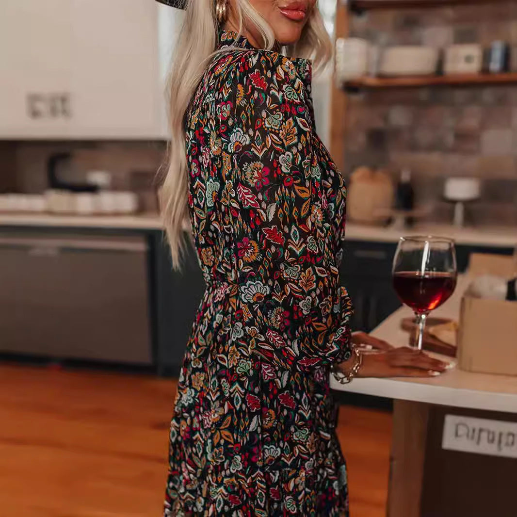 Robe-blouse pour femmes avec design floral Chic und Stil
