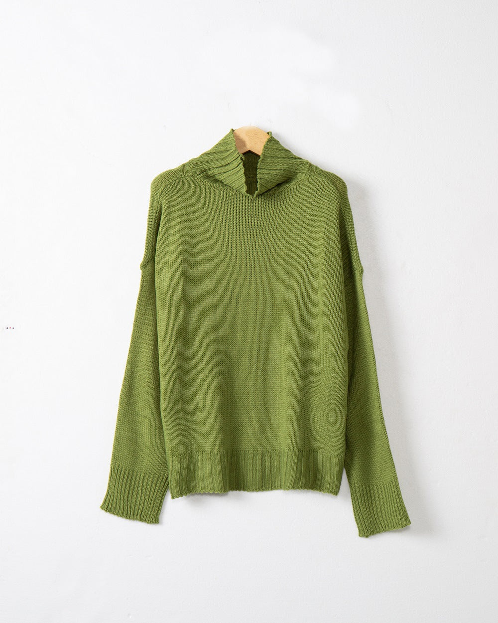 Femme pull en knit à col montant avec design structuré Chic und Stil