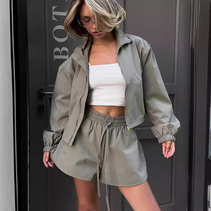 Chic and Style women's shorts and sports jacket set