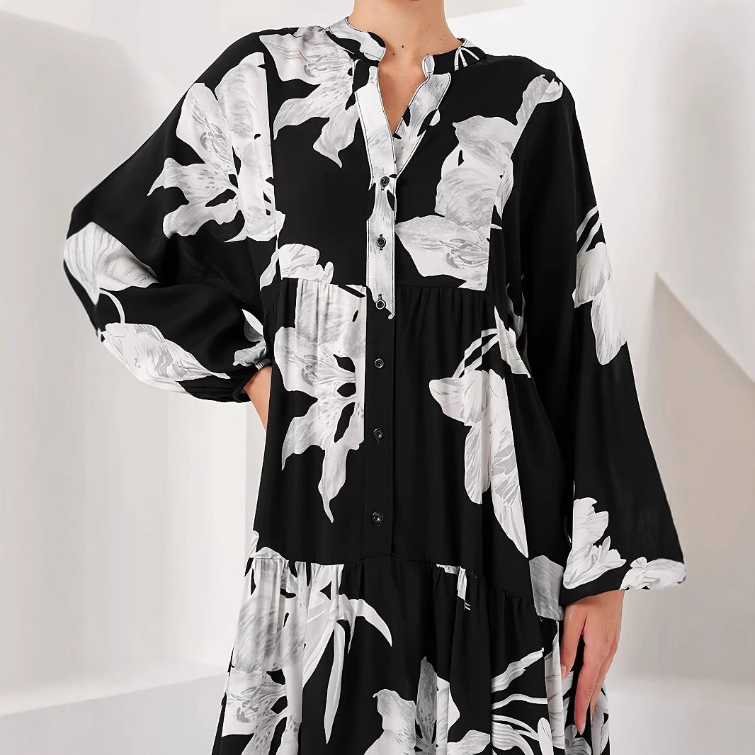 Robe maxi femme avec imprimé floral et design de bouton élégant Chic und Stil
