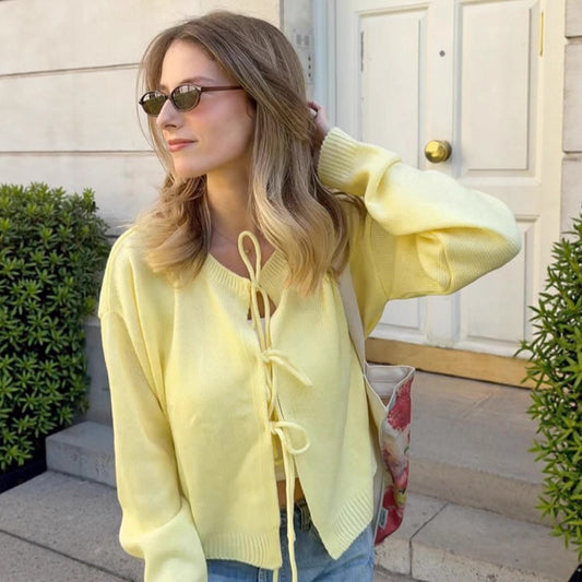 Dames cardigan en tricot léger avec lien décoratif Chic und Stil