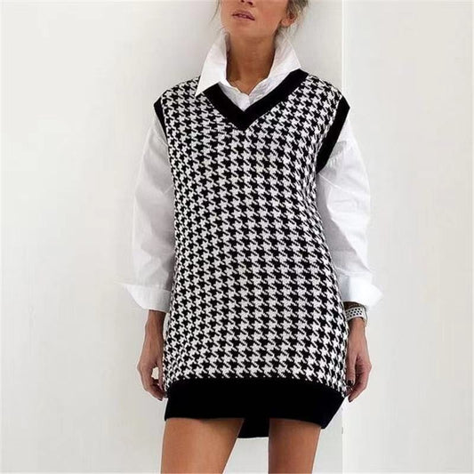 Robe sans manches en tricot pour femmes avec un motif pied-de-poule moderne Chic und Stil