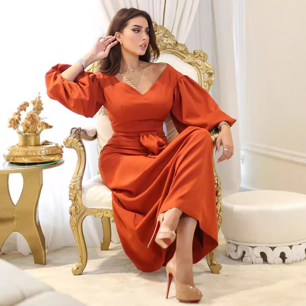 Dames Élégante Robe Maxi avec des Manches Volumineuses et un Drapé Cintré Chic und Stil