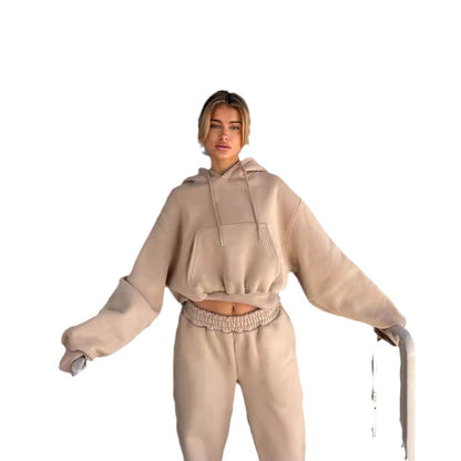 Chic and Style women's trendy cropped hoodie and relaxed jogger pants set