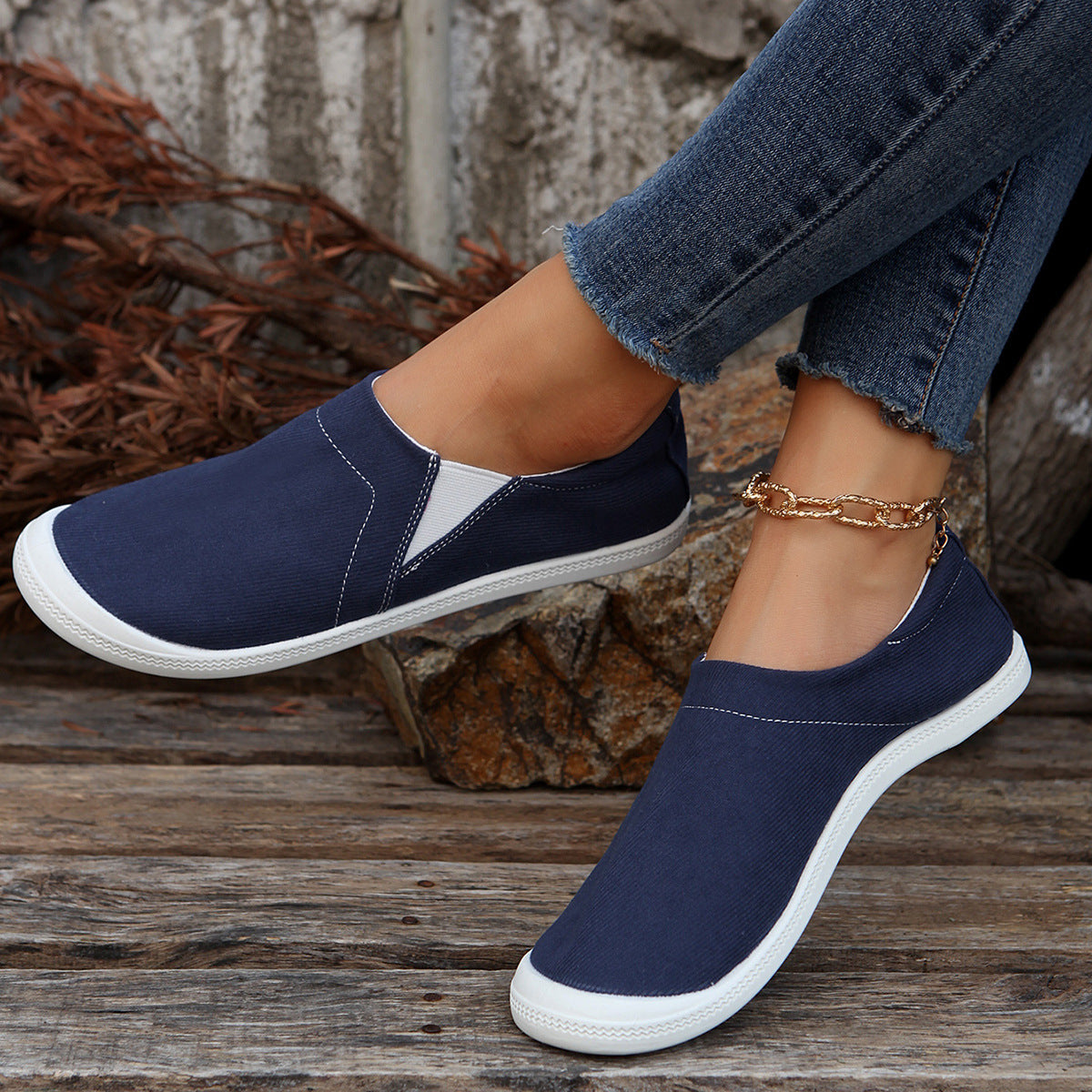 Baskets Slip-On Élastiques Chic und Stil pour Femmes