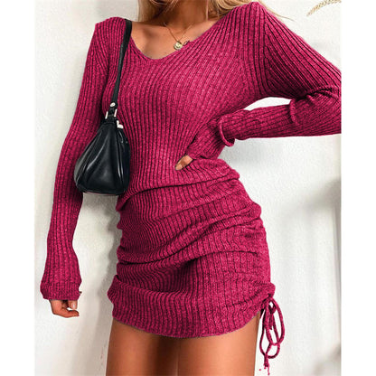 Robe en tricot côtelé pour femmes avec décolleté V profond et ruché réglable Chic und Stil