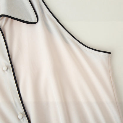 Robe maxi femme avec col élégant et joli design de boutons Chic und Stil