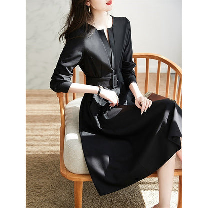 Robe midi ceinturée élégante pour femmes Chic und Stil