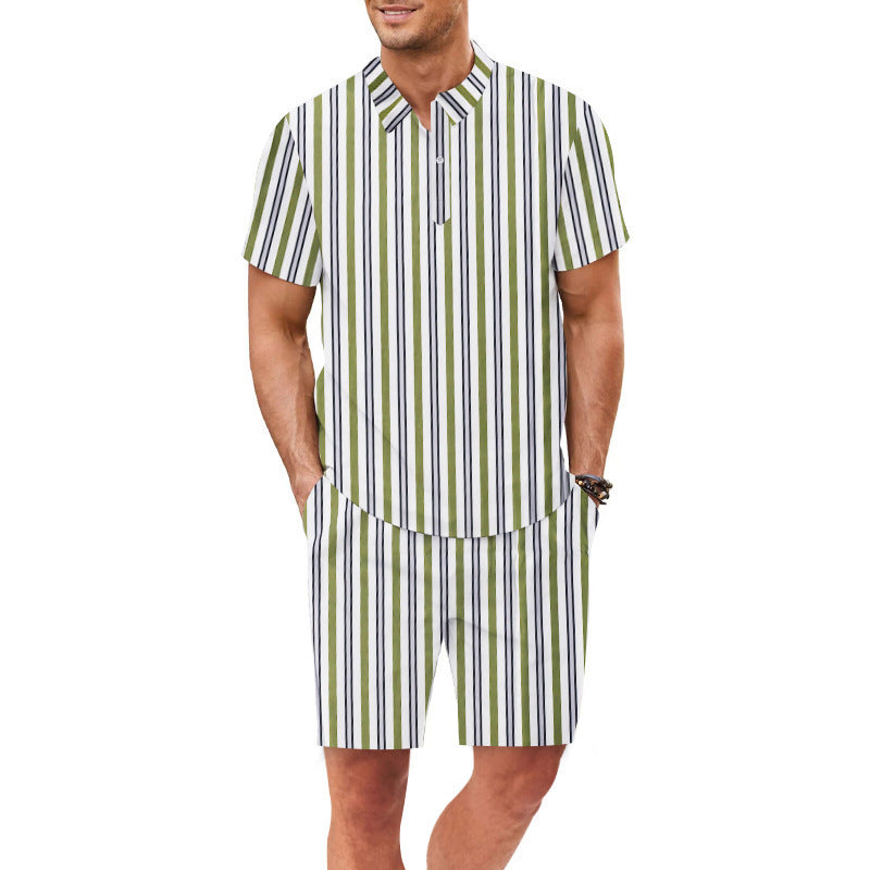 Ensemble pour hommes composé d'une blouse à manches courtes et de shorts avec un design rayé Chic und Stil