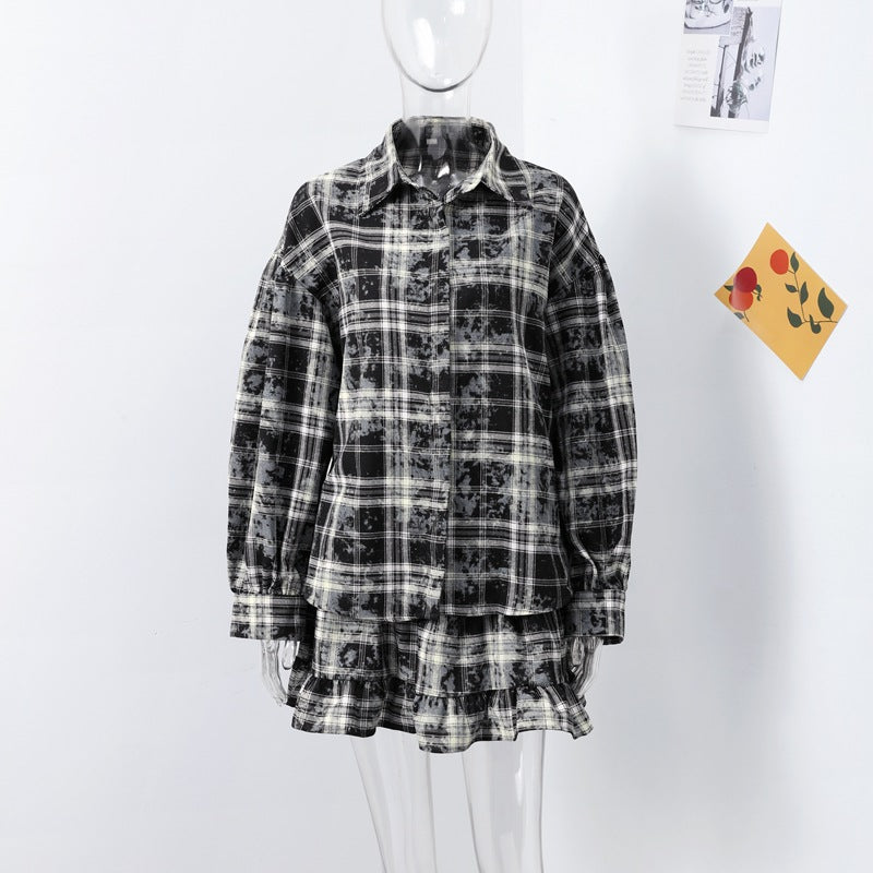 Chemisiers rayés pour femmes avec des manches volumineuses et un ourlet froncé Chic und Stil