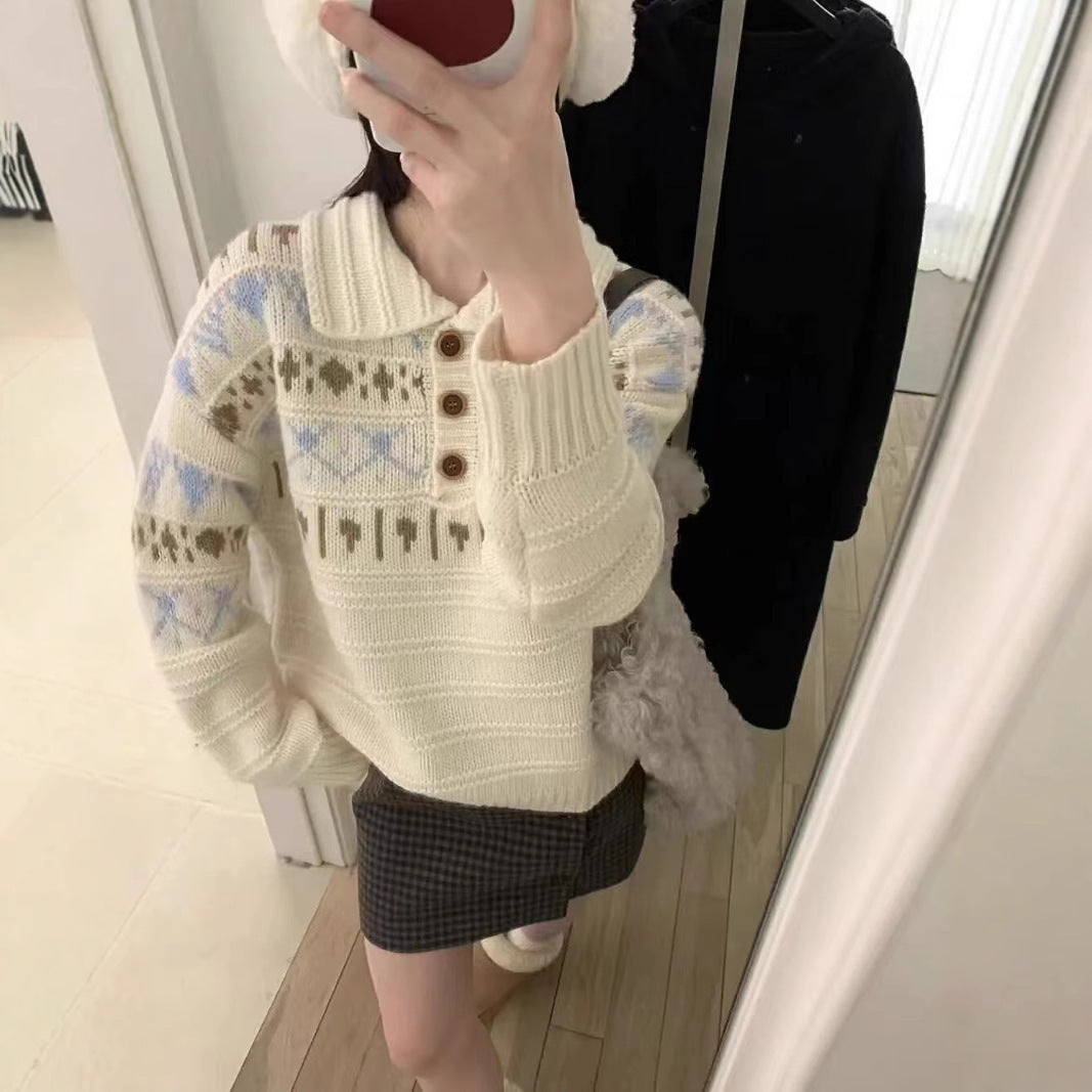 Dames gros pull en tricot avec un motif amoureux et un col romantique Chic und Stil