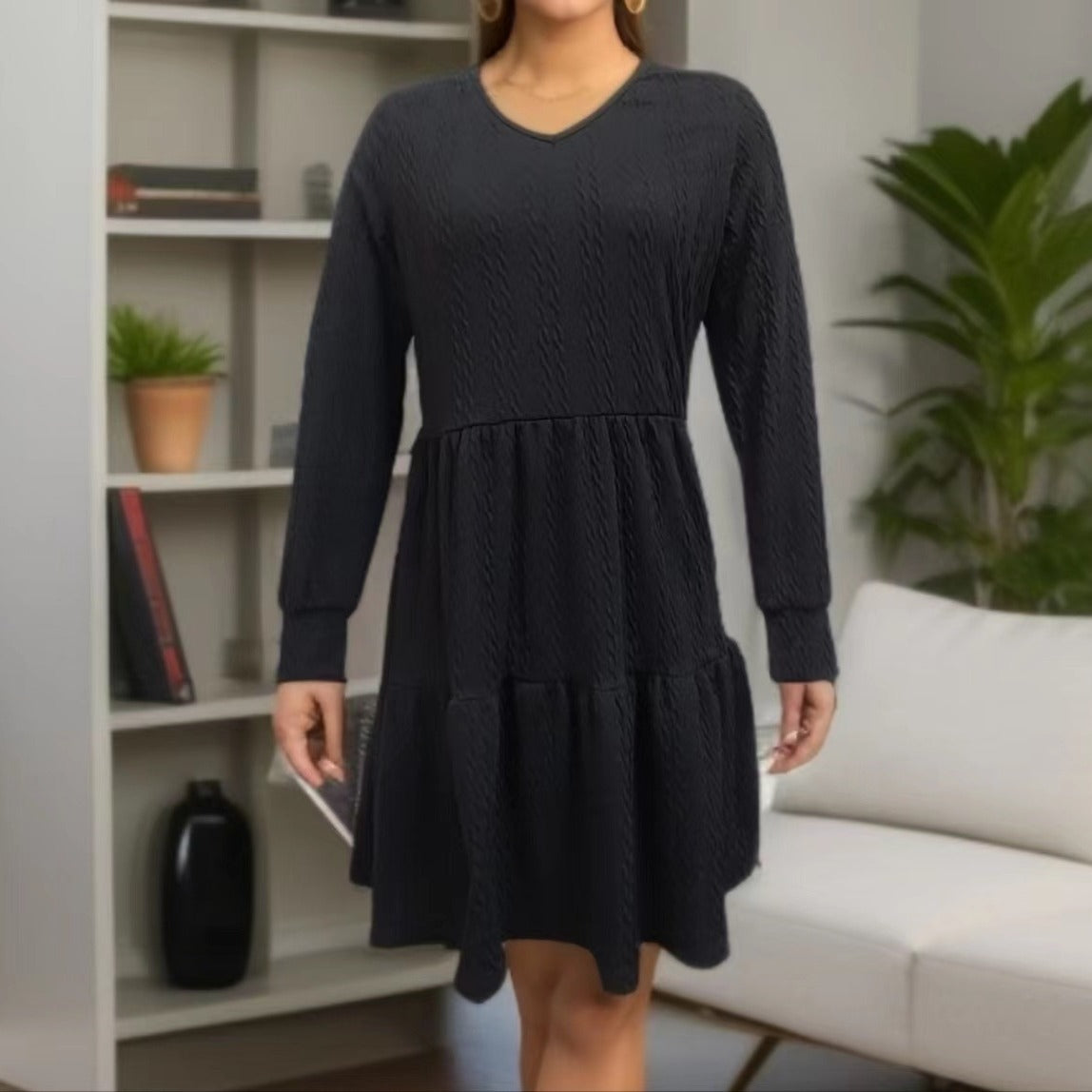 Robe décontractée à col en V pour femmes avec bord large Chic und Stil